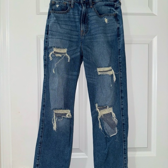 Hollister Denim - Hollister Ultra High Rise Vintage Straight Jeans W26 L27 Distressed Ripped Denim